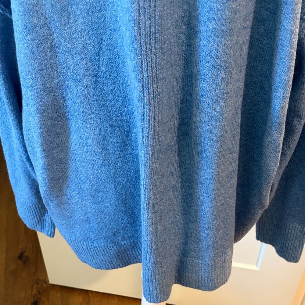 NWT Time & Tru Womens Blue Crewneck Sweater Size L Beautiful Blue Warm - Picture 10 of 14